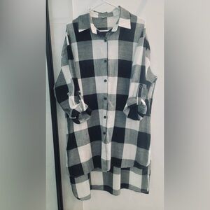 Women’s Black and White Checkered Shirt